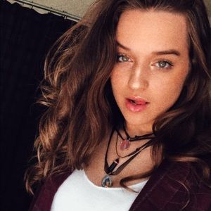 Meet your Posher, Noelle